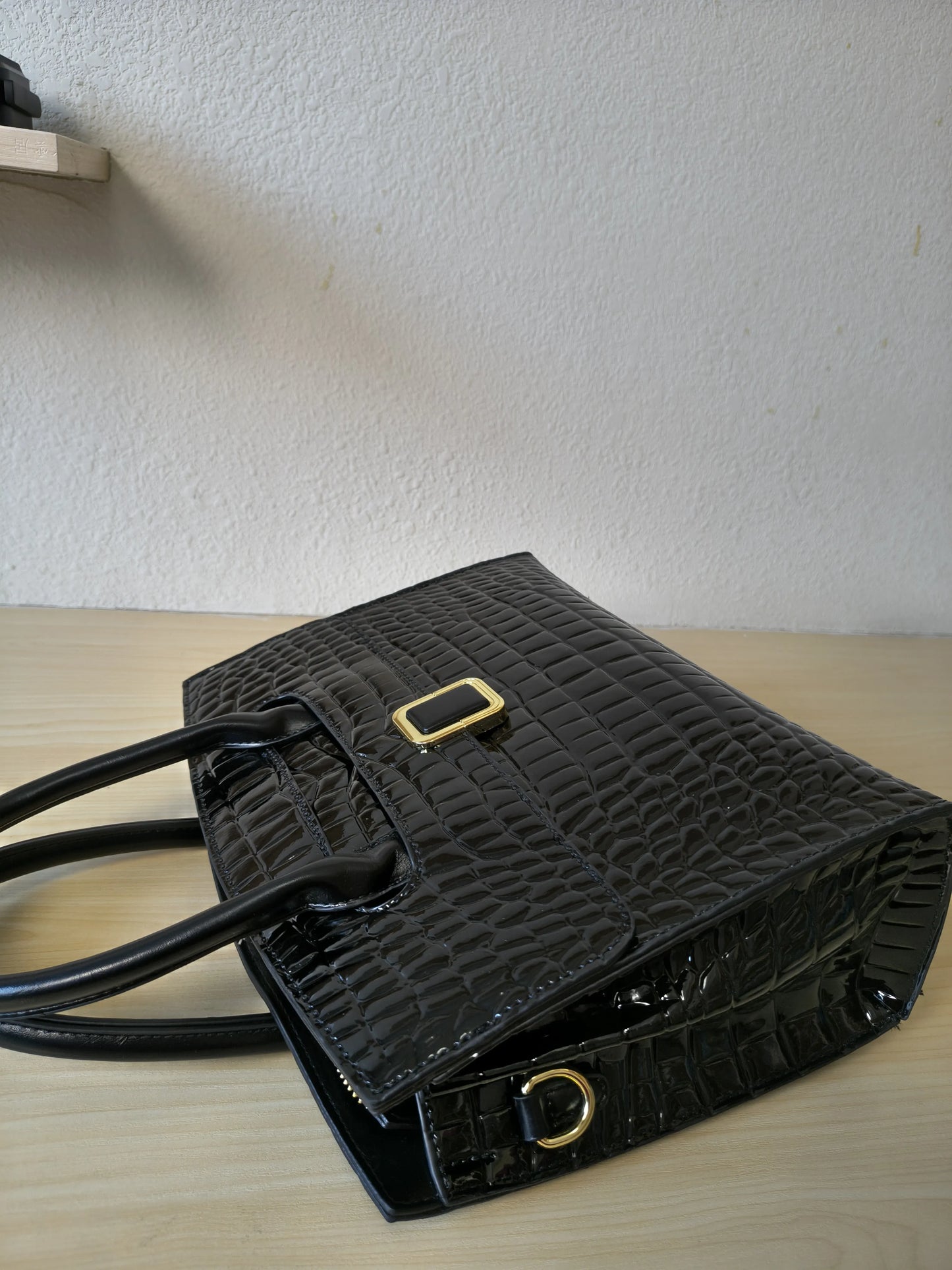 Black Crocodile Embossed Structured Bag (E108)