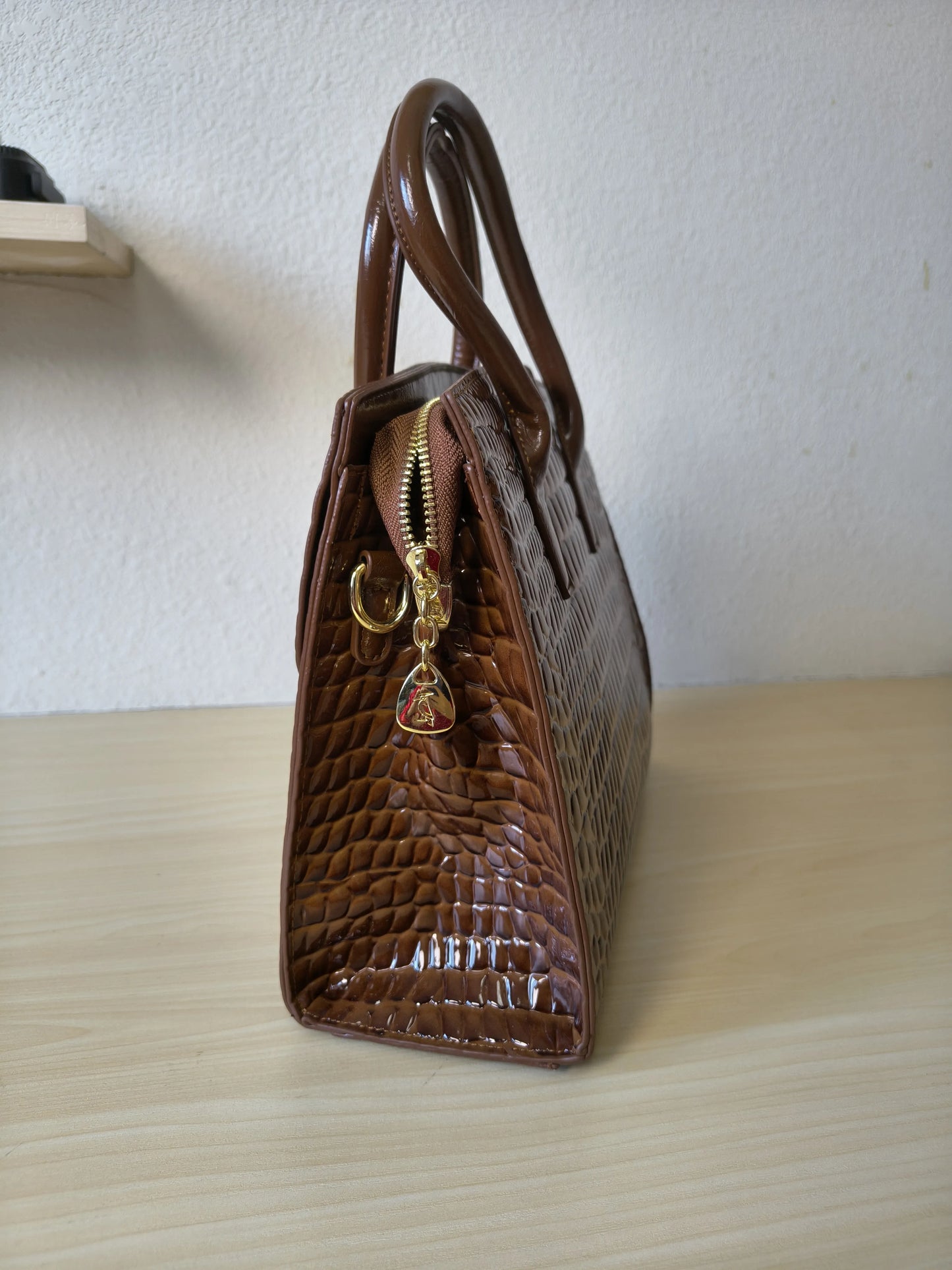 Caramel Crocodile Embossed Structured Bag (E111)