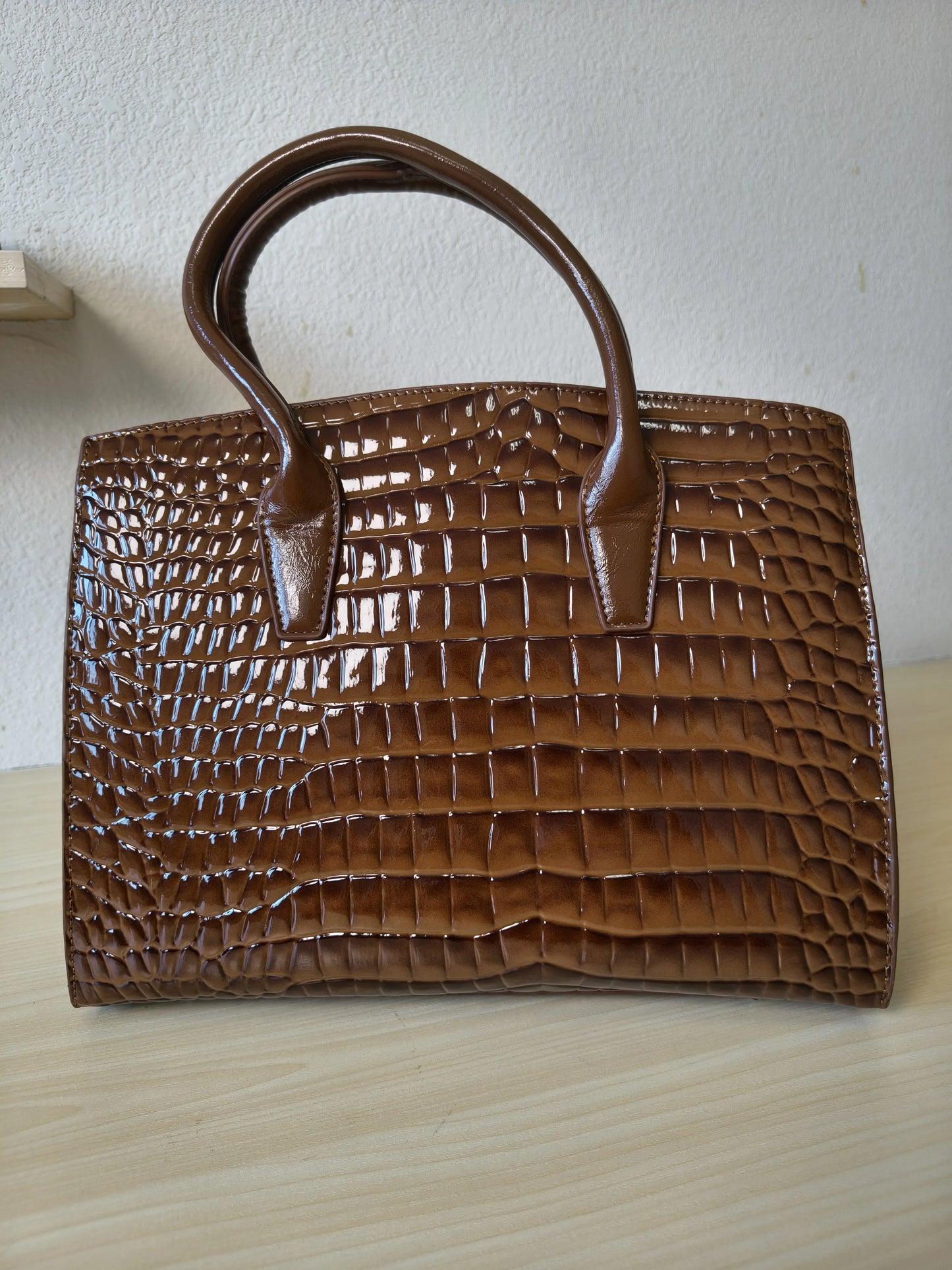 Caramel Crocodile Embossed Structured Bag (E111)