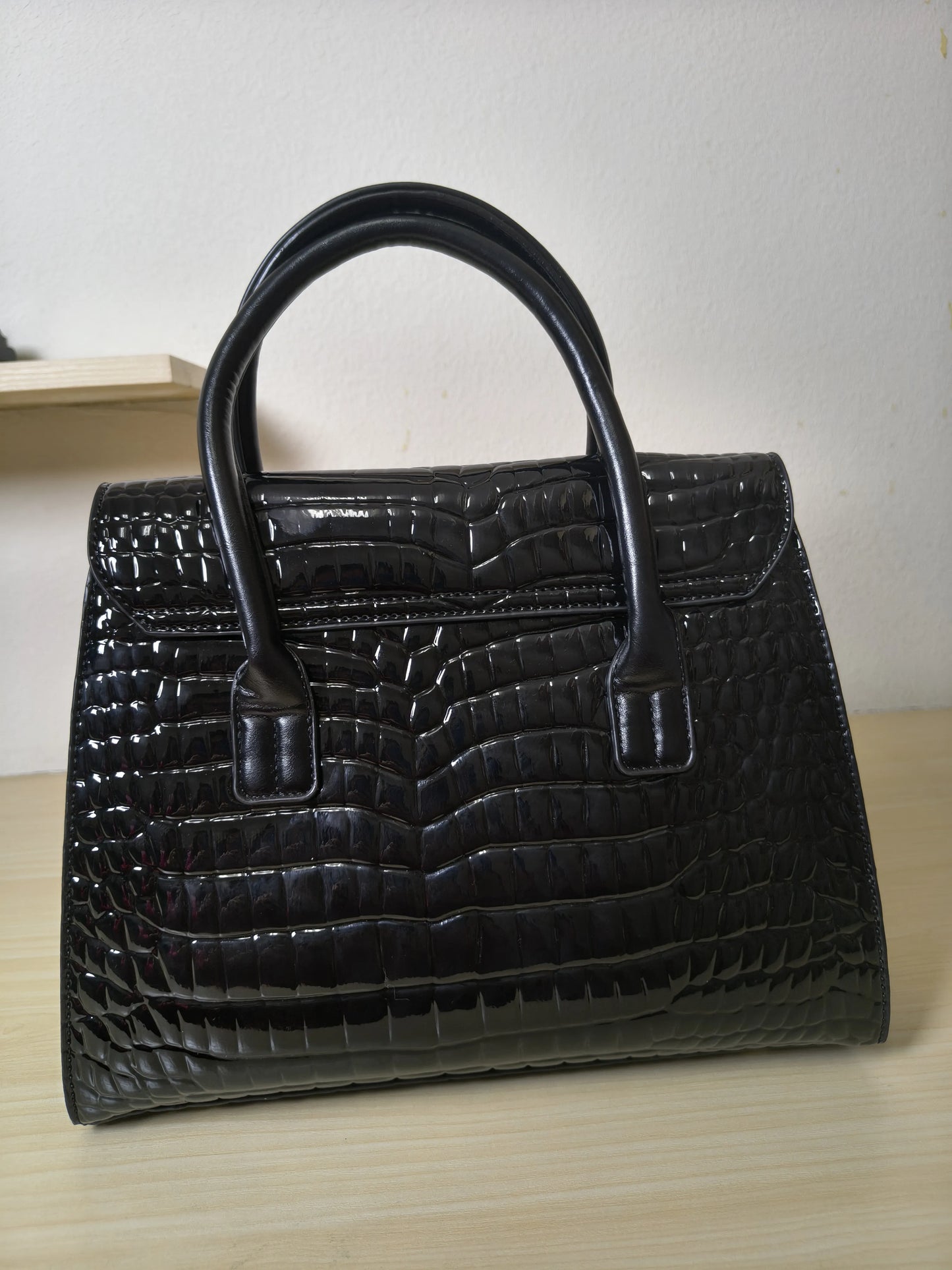 Trendy Black Patent Croc Embossed Tote with Gold Buckle (E113)