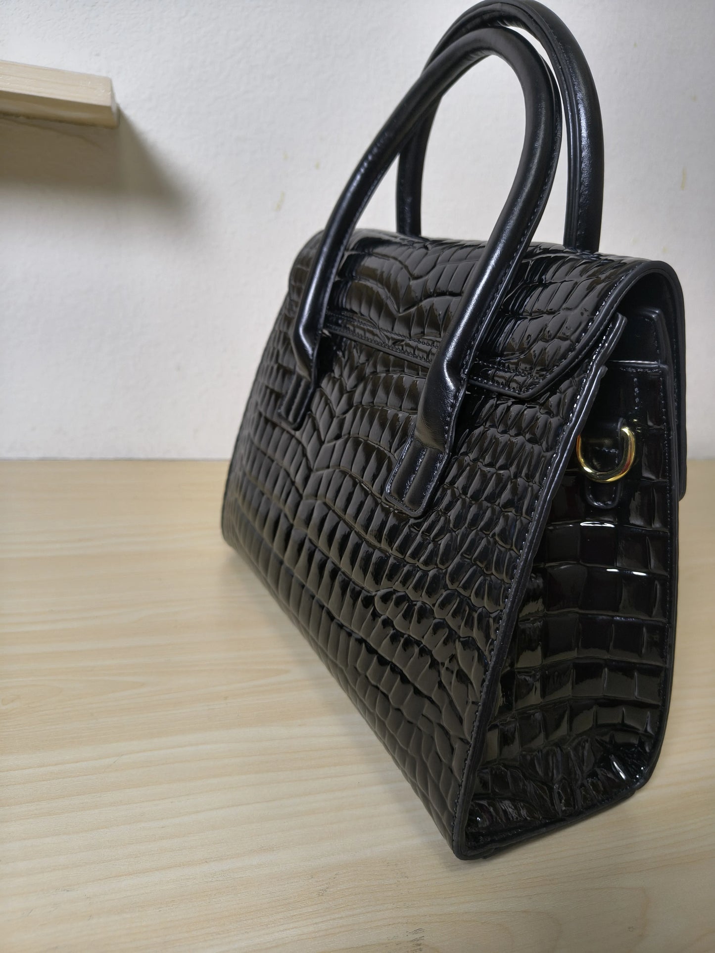 Trendy Black Patent Croc Embossed Tote with Gold Buckle (E113)