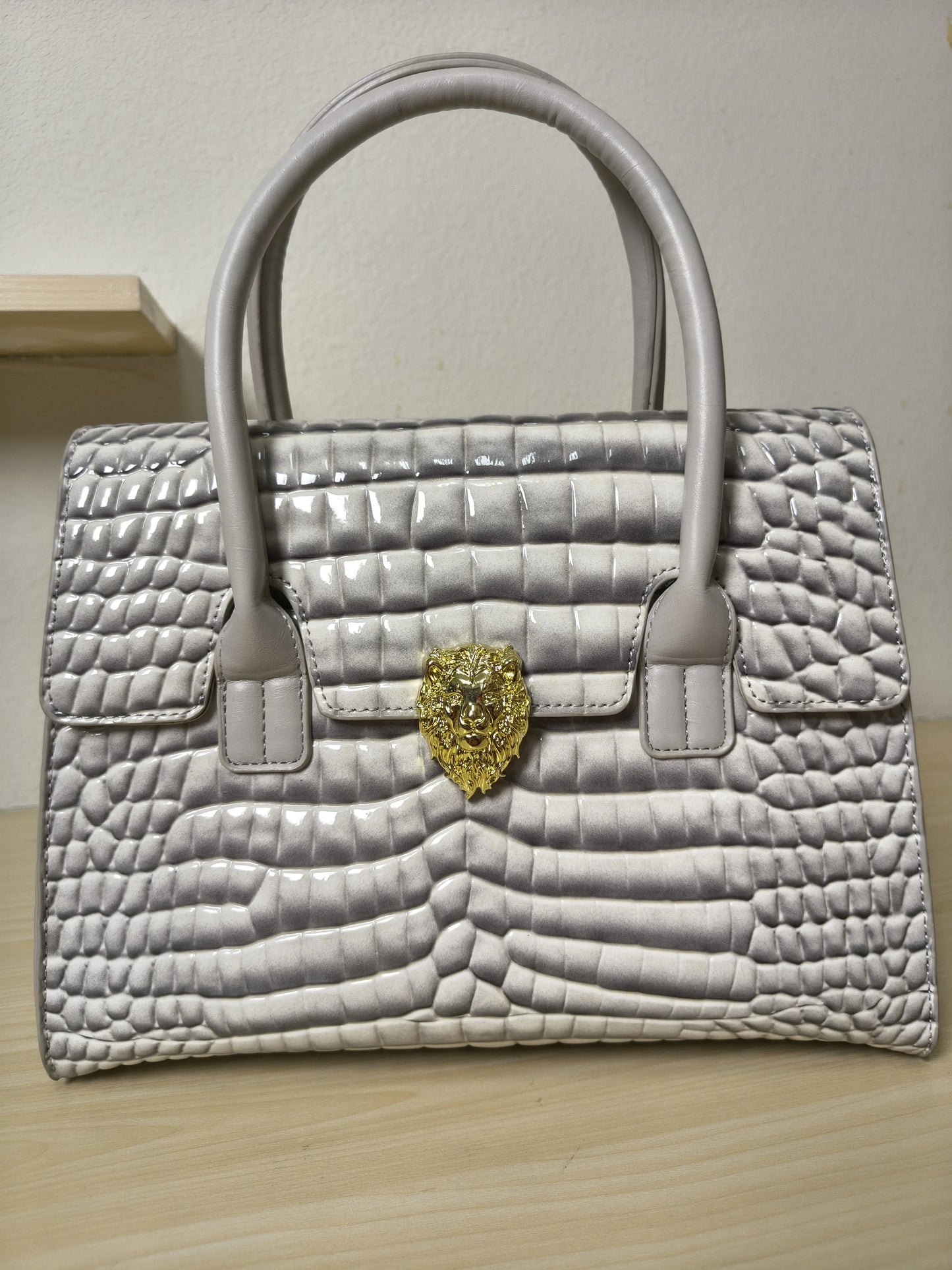 Trendy Light Grey Patent Croc Embossed Tote with Gold Buckle (E114)