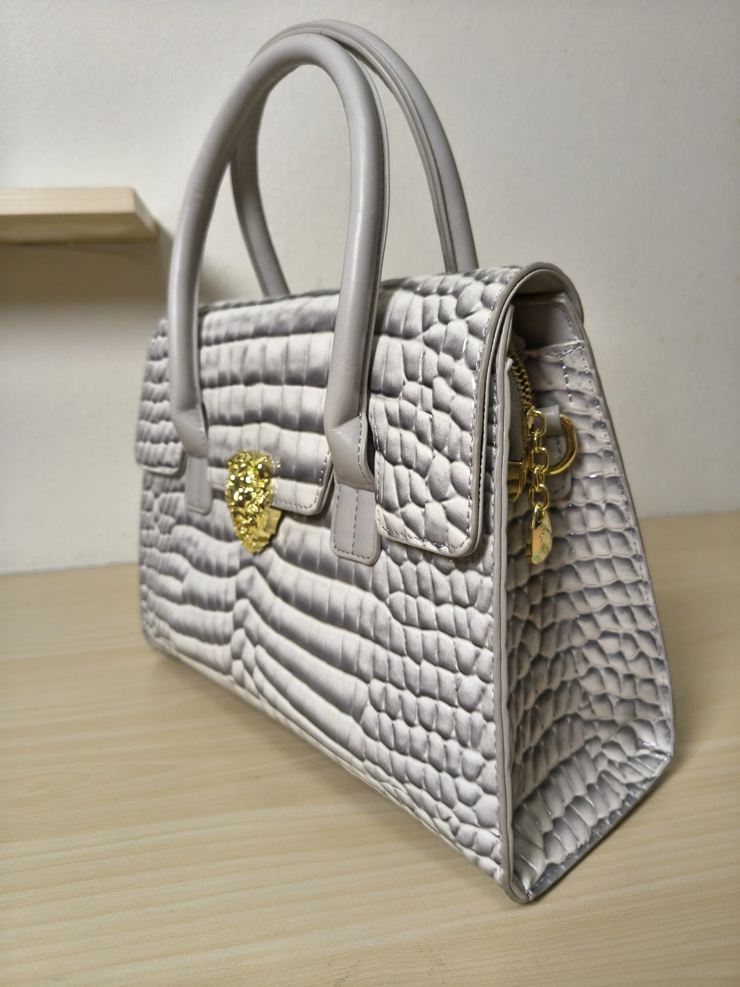 Trendy Light Grey Patent Croc Embossed Tote with Gold Buckle (E114)