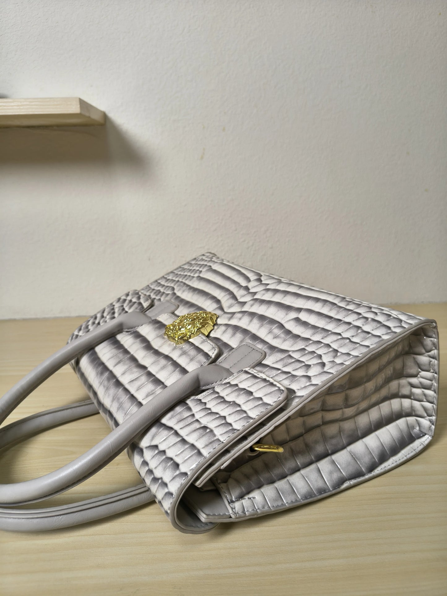 Trendy Light Grey Patent Croc Embossed Tote with Gold Buckle (E114)