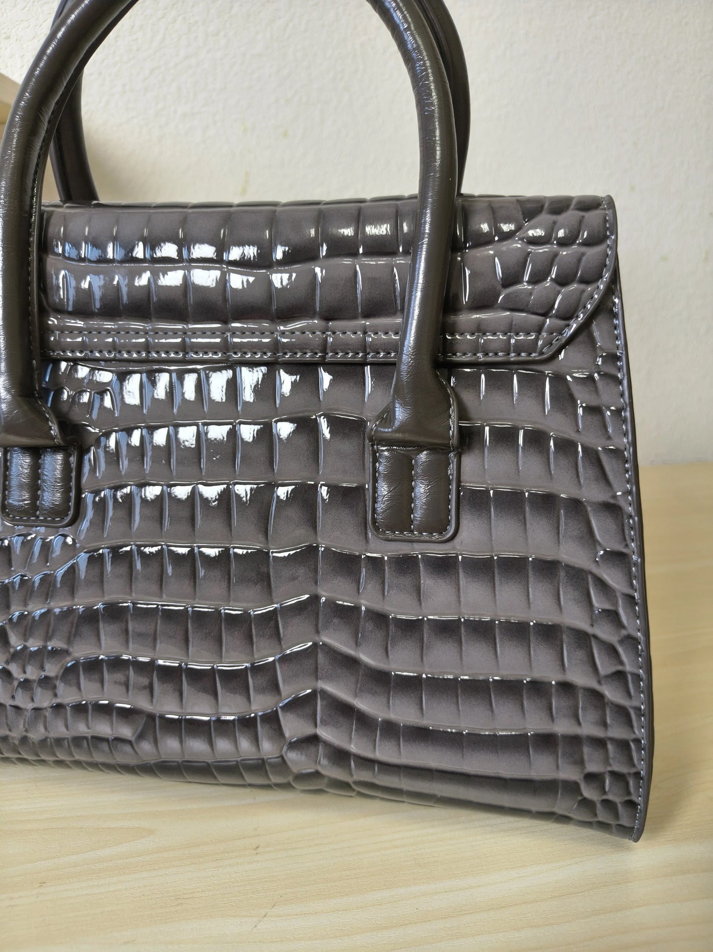 Trendy Dark Grey Patent Croc Embossed Tote with Gold Buckle (E115)