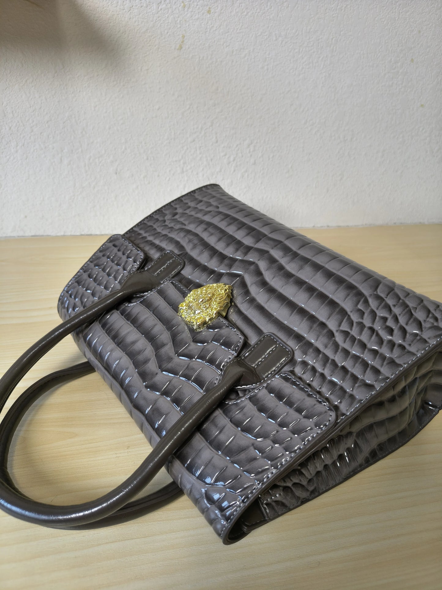 Trendy Dark Grey Patent Croc Embossed Tote with Gold Buckle (E115)
