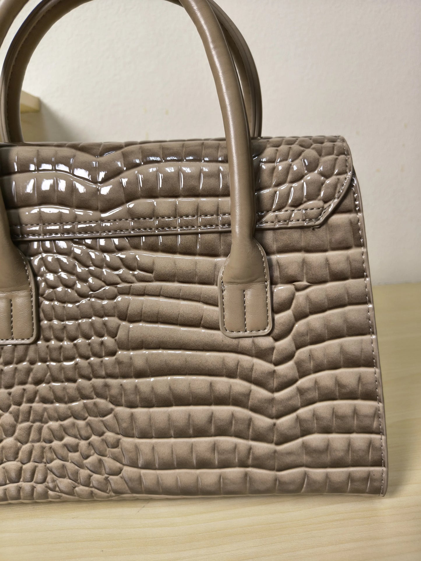 Trendy Khaki Patent Croc Embossed Tote with Gold Buckle (E116)