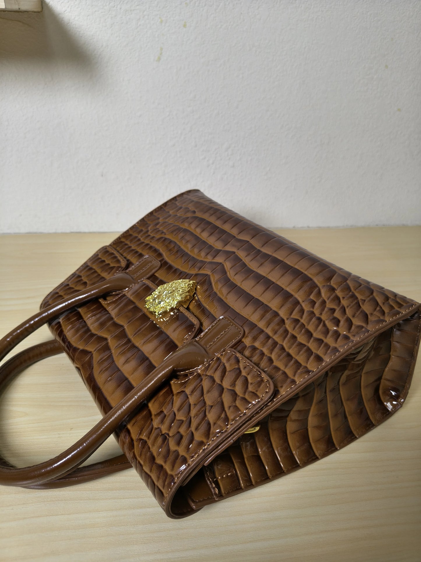 Trendy Caramel Brown Patent Croc Embossed Tote with Gold Buckle (E117)