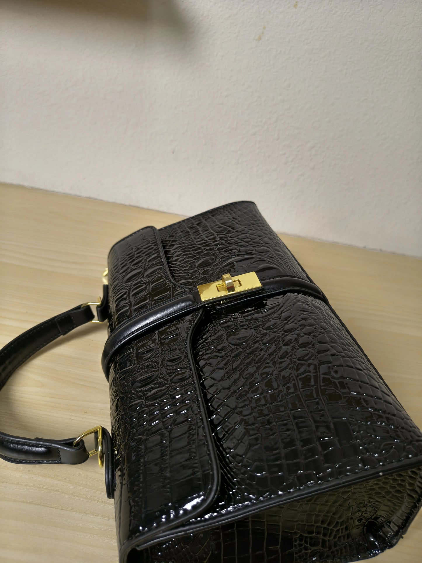 Black Crocodile Embossed Boston Bag (E118)