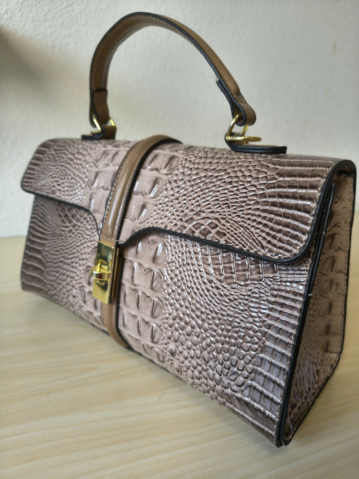 Khaki Gradient Crocodile Embossed Boston Bag (E119)