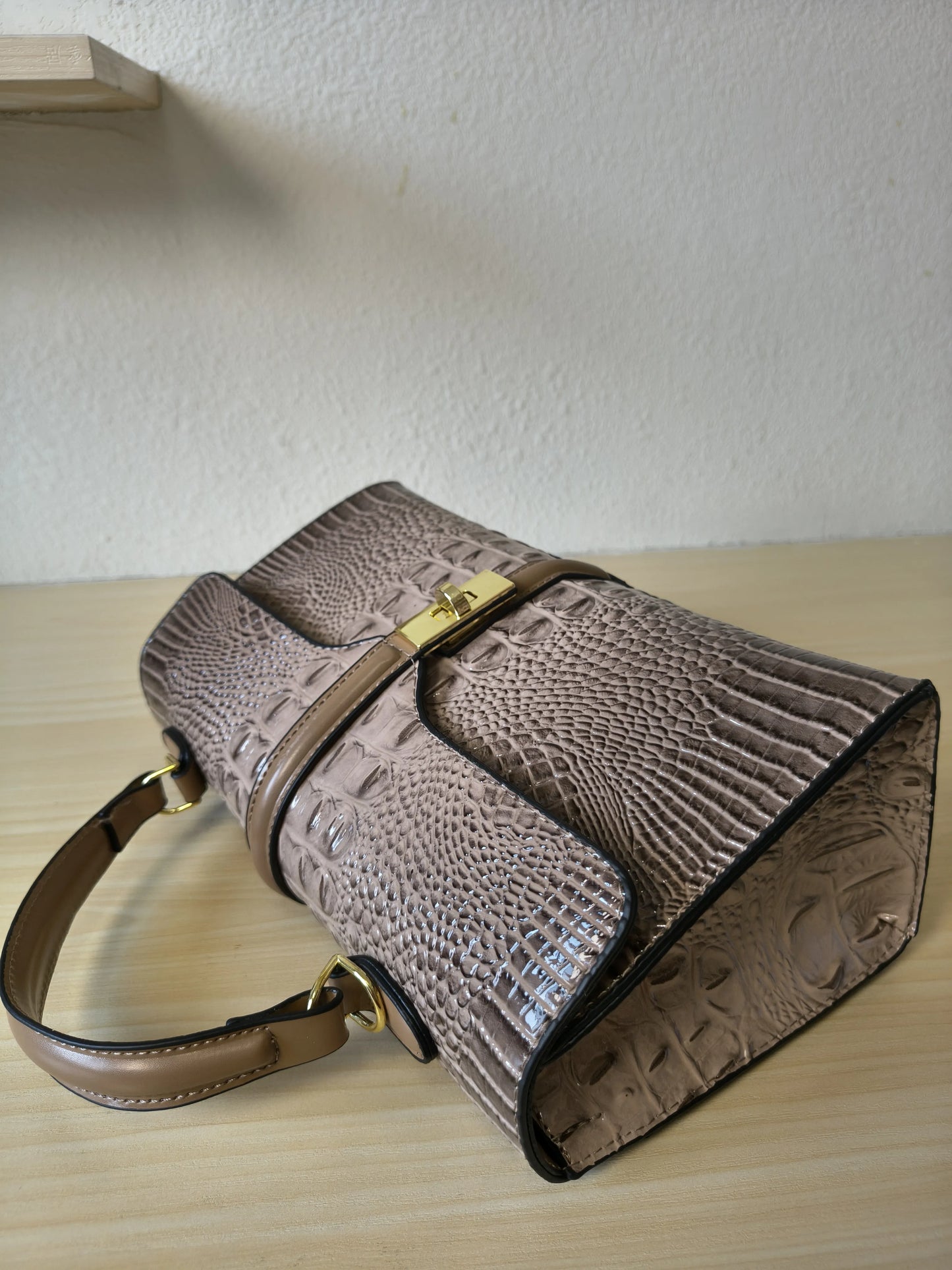Khaki Gradient Crocodile Embossed Boston Bag (E119)