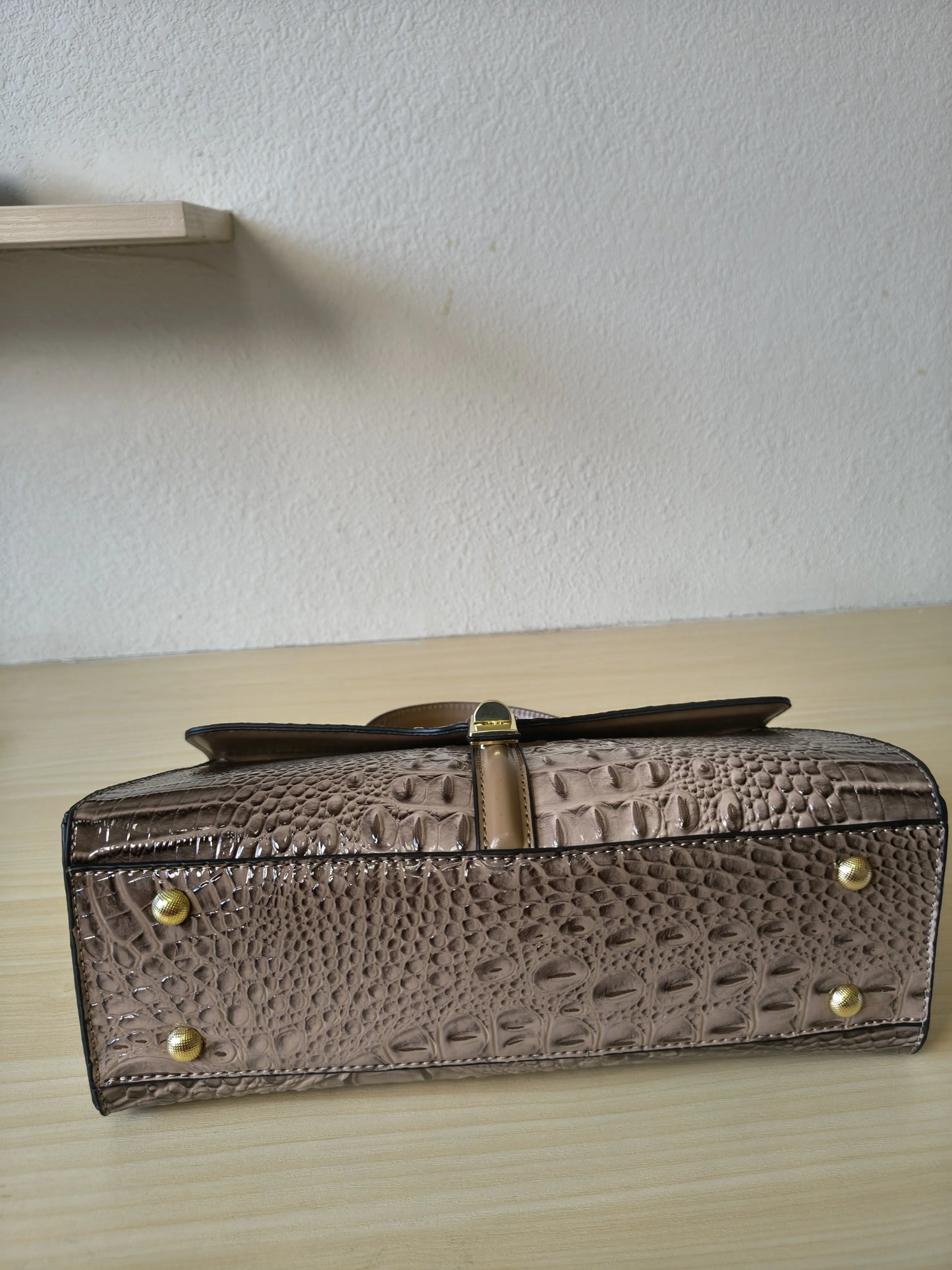 Khaki Gradient Crocodile Embossed Boston Bag (E119)