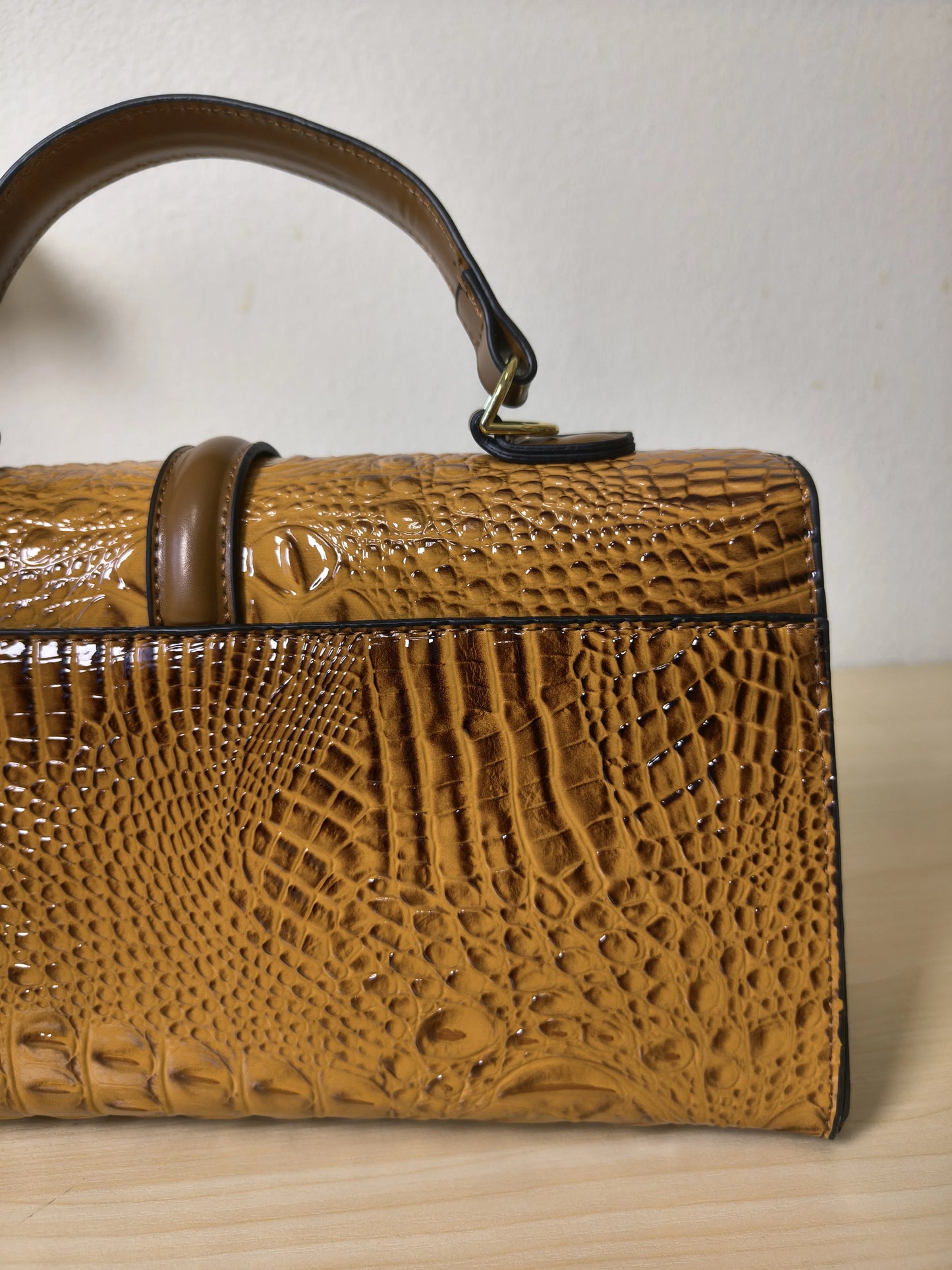 Caramel Gradient Crocodile Embossed Boston Bag (E121)