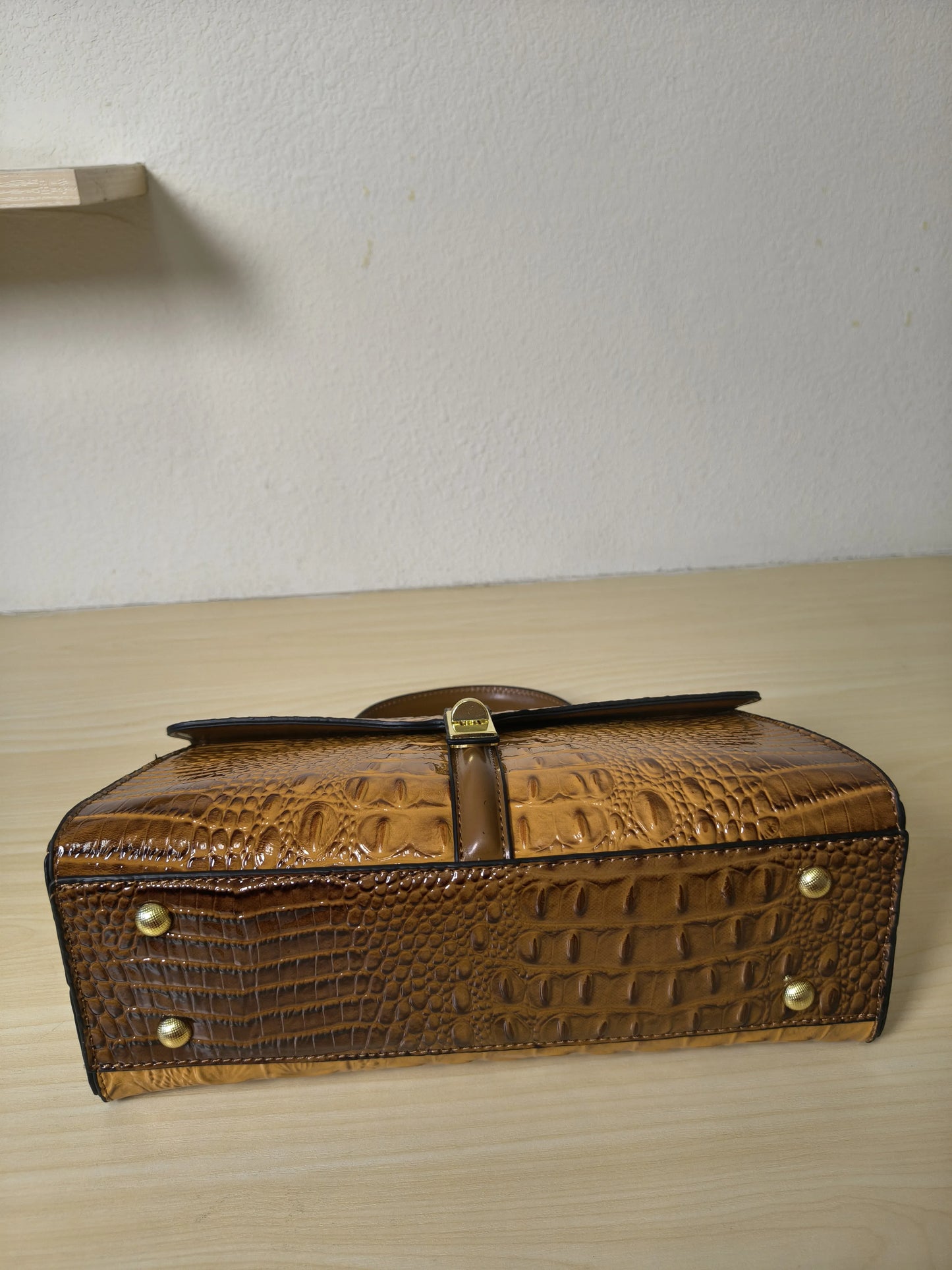 Caramel Gradient Crocodile Embossed Boston Bag (E121)