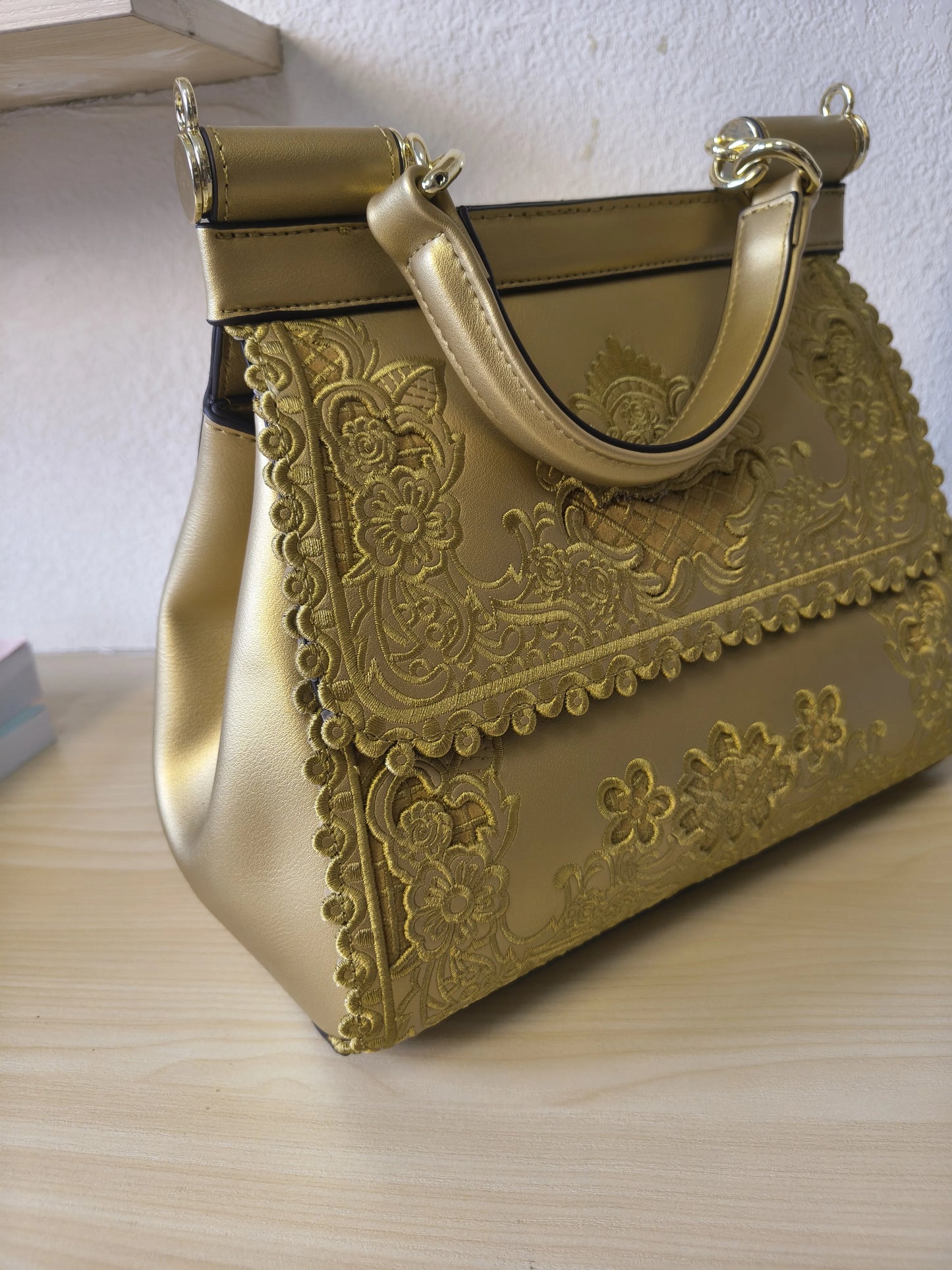 Luxury Gold Gilded Metallic Lace-embroidered Bag (E128)