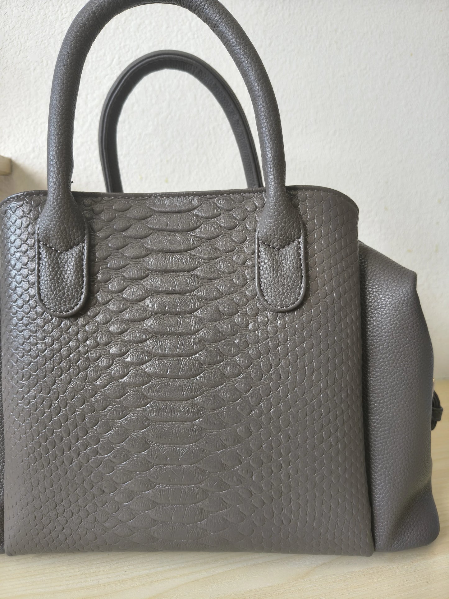 Grey 3D Python & Fish Scale Embossed Boston Bag (E130)