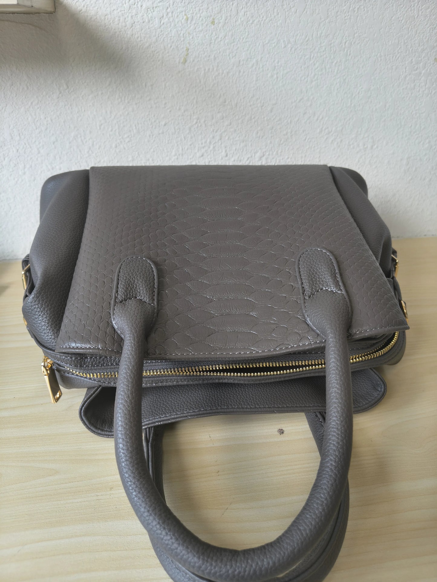 Grey 3D Python & Fish Scale Embossed Boston Bag (E130)