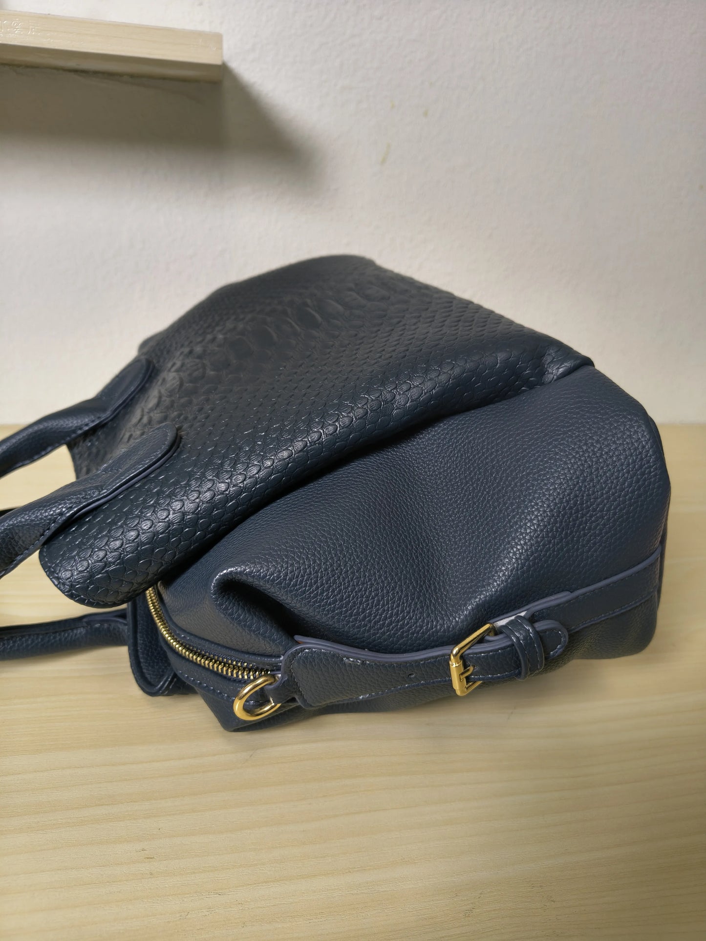 Dark Blue 3D Python & Fish Scale Embossed Boston Bag (E131)