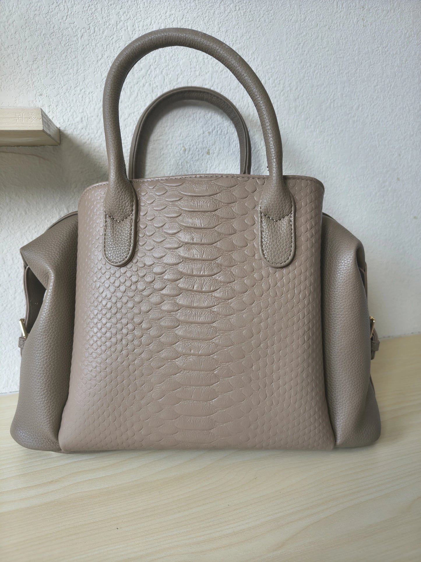 Khaki 3D Python & Fish Scale Embossed Boston Bag (E133)