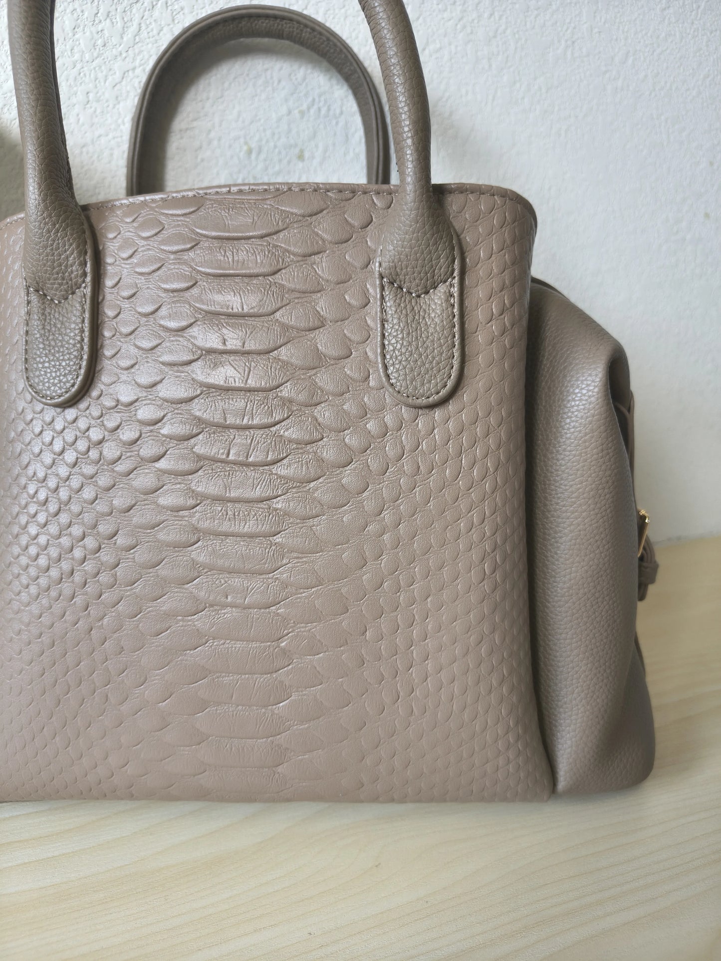 Khaki 3D Python & Fish Scale Embossed Boston Bag (E133)