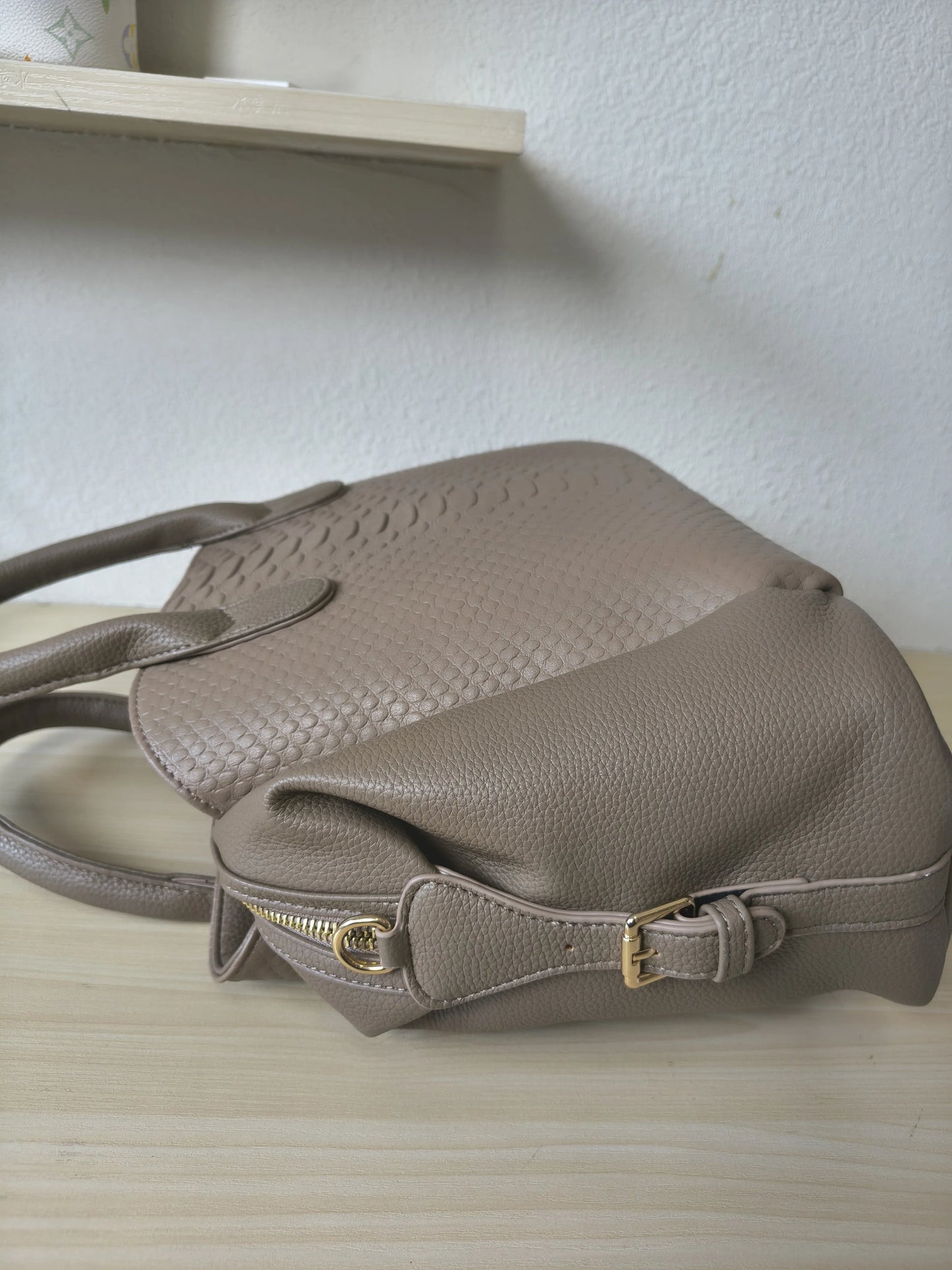 Khaki 3D Python & Fish Scale Embossed Boston Bag (E133)