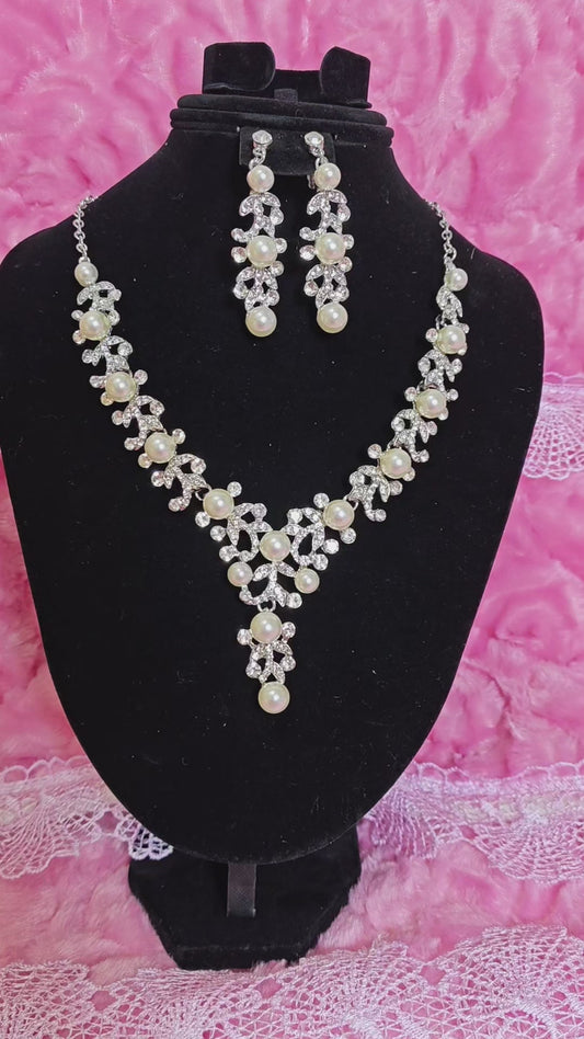 Silver-Tone Pearl & Filigree Crystal Necklace & Earring Set