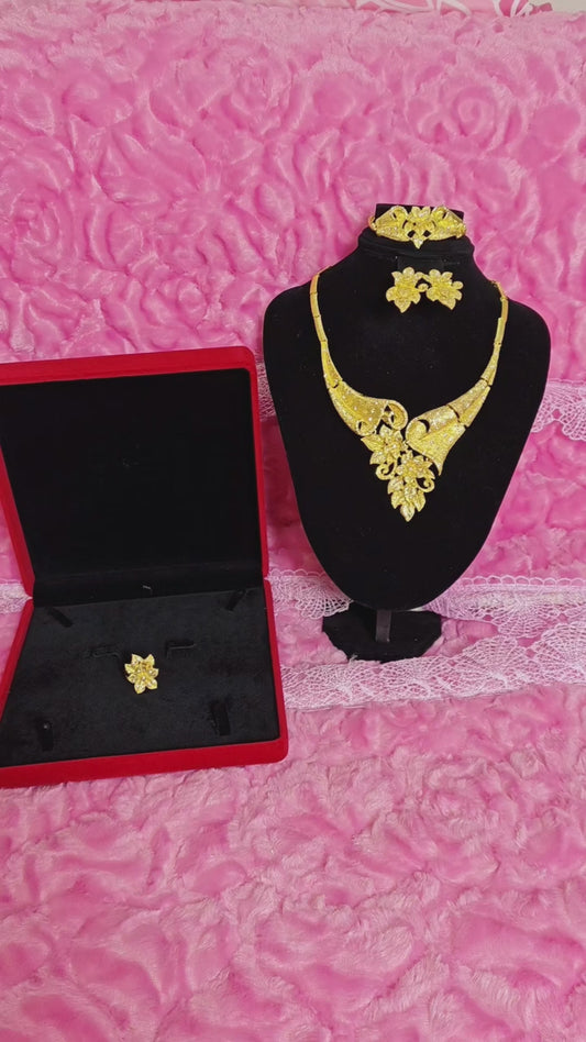 Majestic Gold Embossed Blossom Regal Set