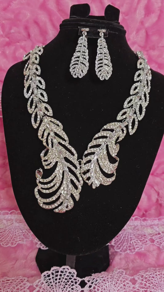 Majestic Diamond Feather Jewelry Set