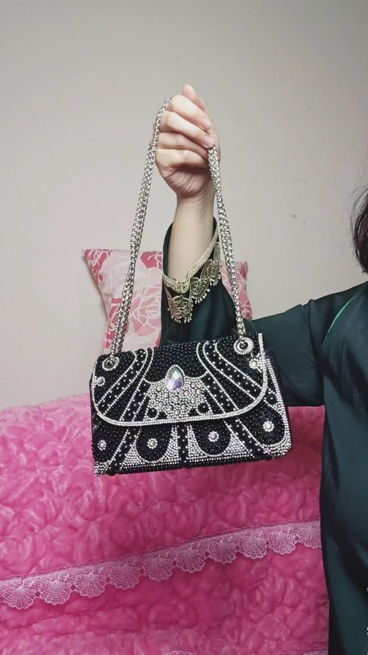 Black & Silver Bead-Crystal Geometric-Pattern Chain Evening Clutch