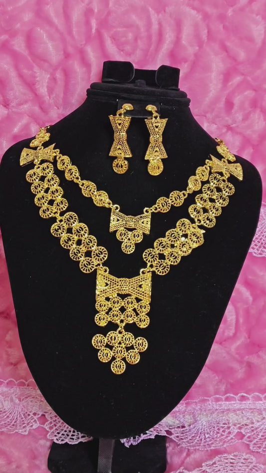 Royal Gilded Bow-Openwork Tiered Jewelry Set